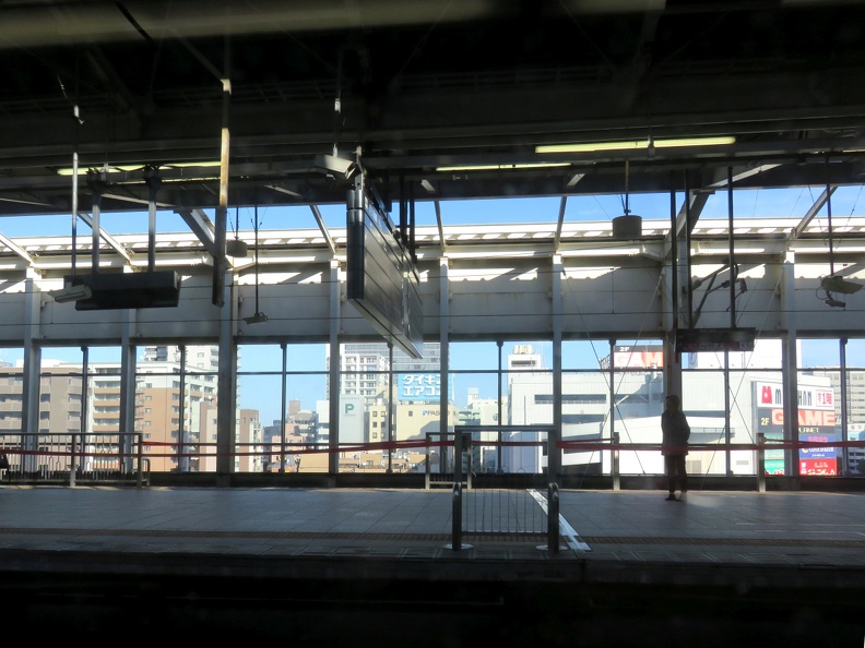 16-10-07 NRT-HAK 0275 GaC 7567-bea